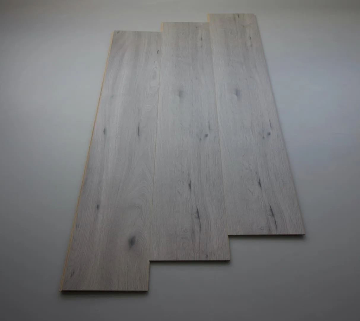 Kronoswiss laminaat Artisan oak grey 4661