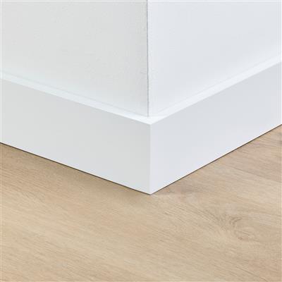 Gelakte plint Amsterdam RAL 9016 (lengte 2.40m)