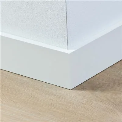 Gelakte plint Amsterdam RAL 9010 (lengte 2.40m)