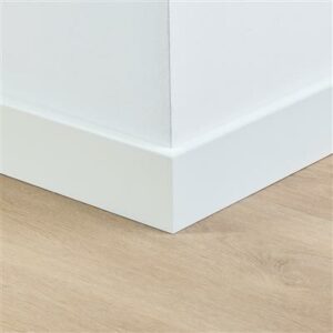 Gelakte plint Berlijn RAL 9010 (lengte 2.40m)