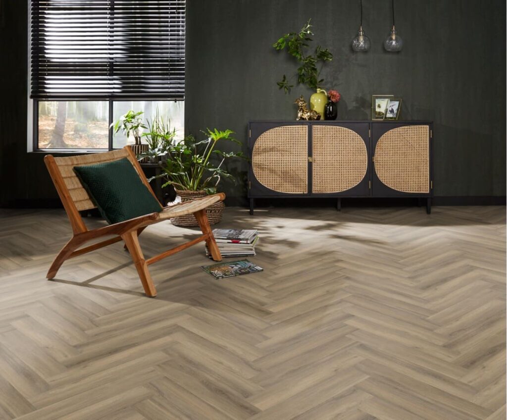 Ambiant Spigato Avanto visgraat click SRC light brown PVC