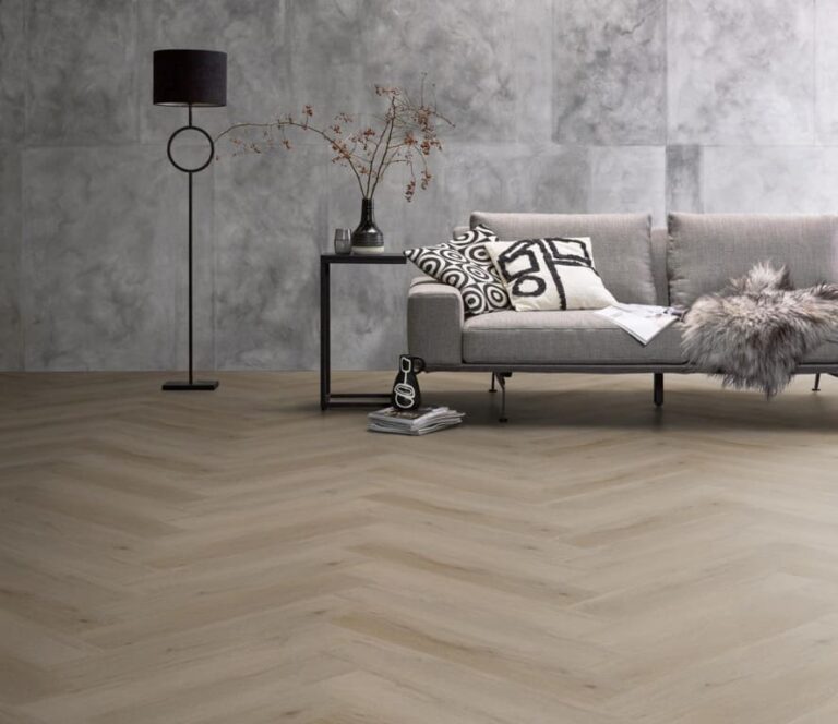 Ambiant Spigato Vivero visgraat dryback light oak PVC