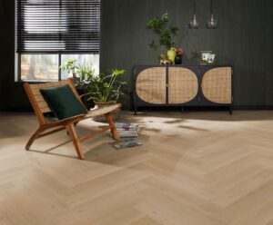 Ambiant Spigato Vivero visgraat dryback warm oak PVC