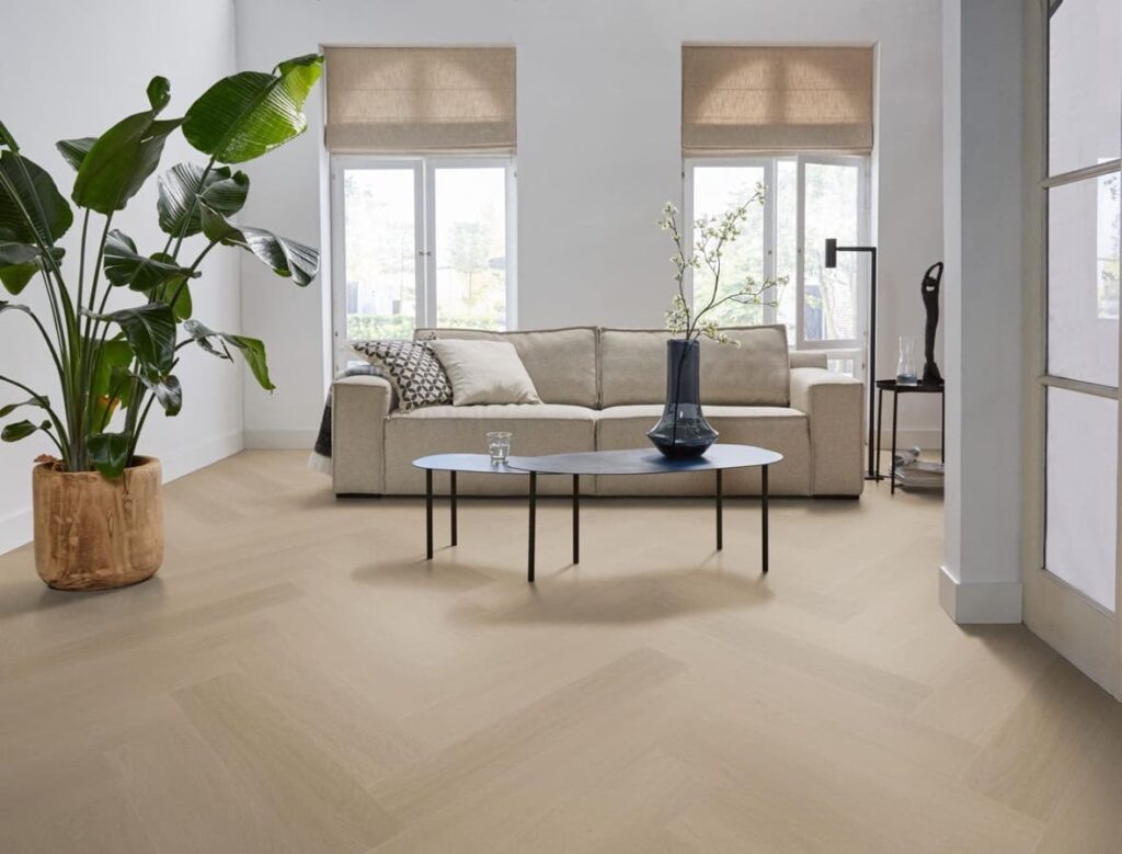 Ambiant Spigato Estino visgraat dryback smoky PVC