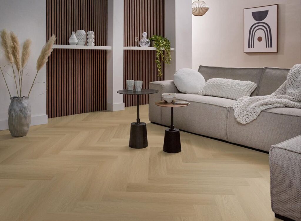 Ambiant Spigato Estino visgraat dryback warm oak PVC