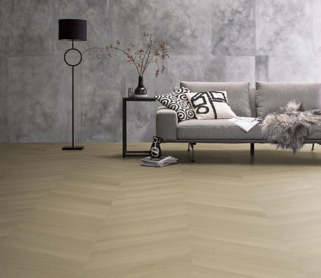 Ambiant Spigato Estino hongaarse punt dryback natural oak PVC
