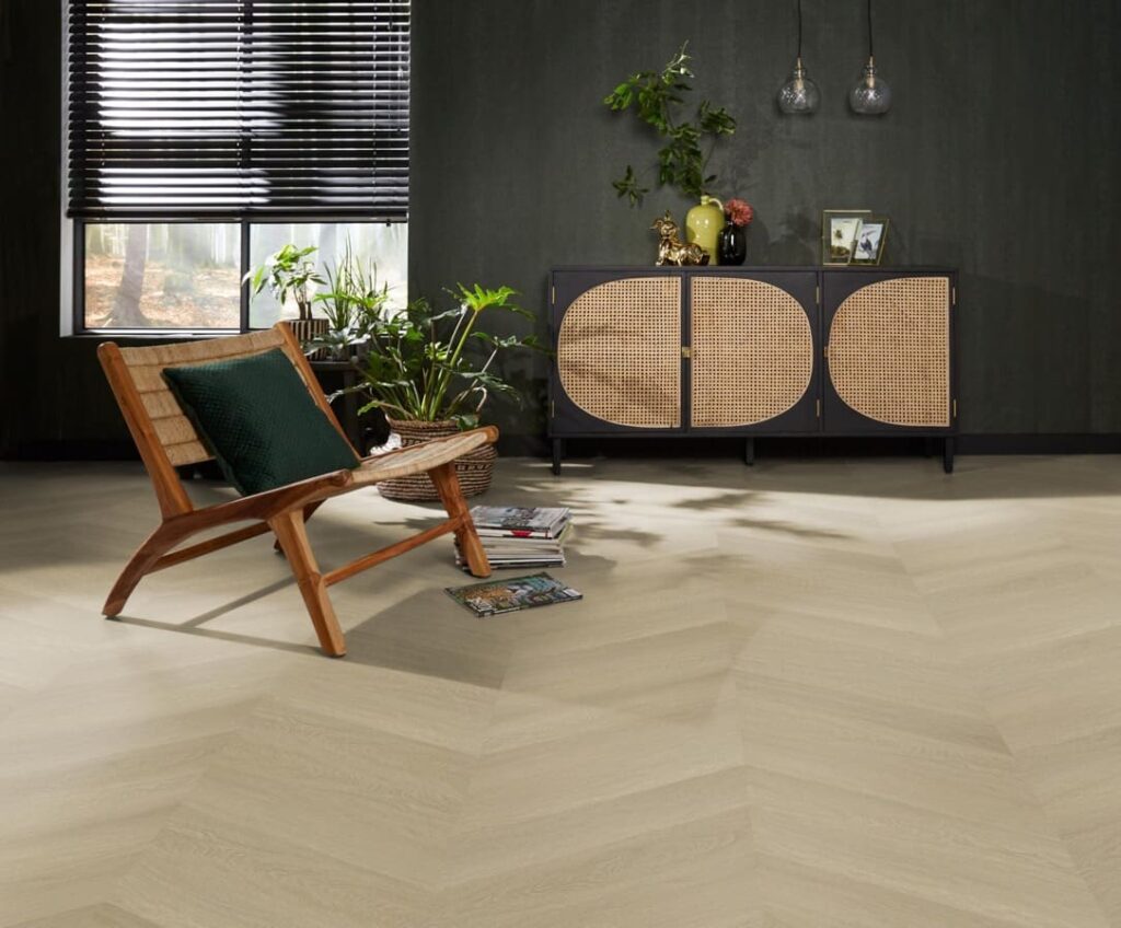 Ambiant Spigato Estino hongaarse punt dryback natural oak PVC