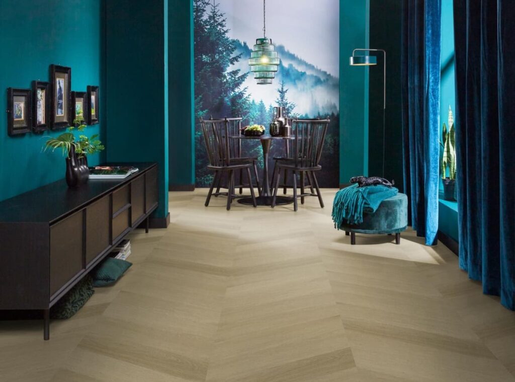 Ambiant Spigato Estino hongaarse punt dryback warm oak PVC