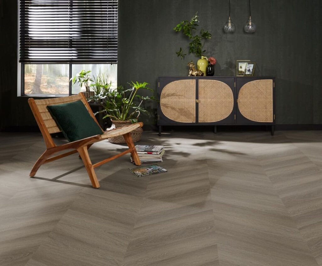 Ambiant Spigato Estino hongaarse punt dryback brown PVC