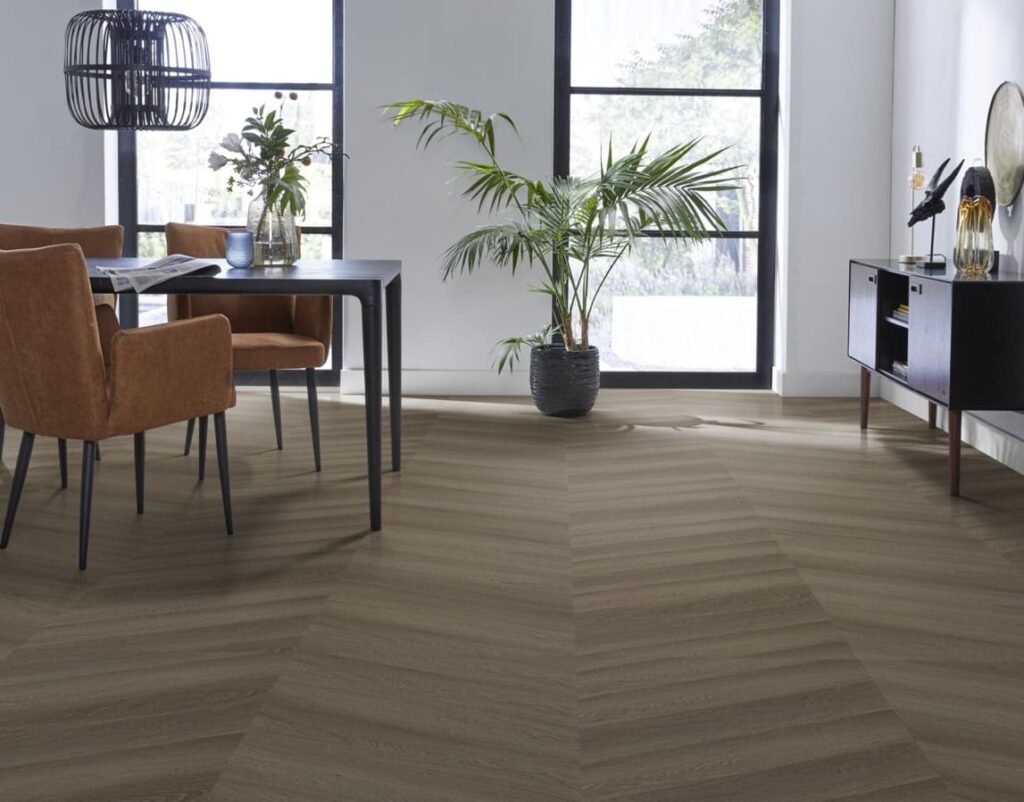 Ambiant Spigato Estino hongaarse punt dryback brown PVC