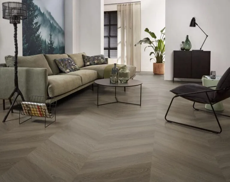 Ambiant Spigato Estino hongaarse punt dryback brown PVC