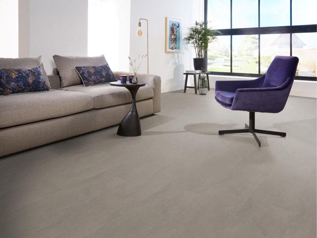 Ambiant Noveno dryback warm grey PVC