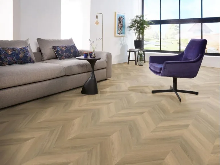 Ambiant Spigato Avanto hongaarse punt dryback natural PVC