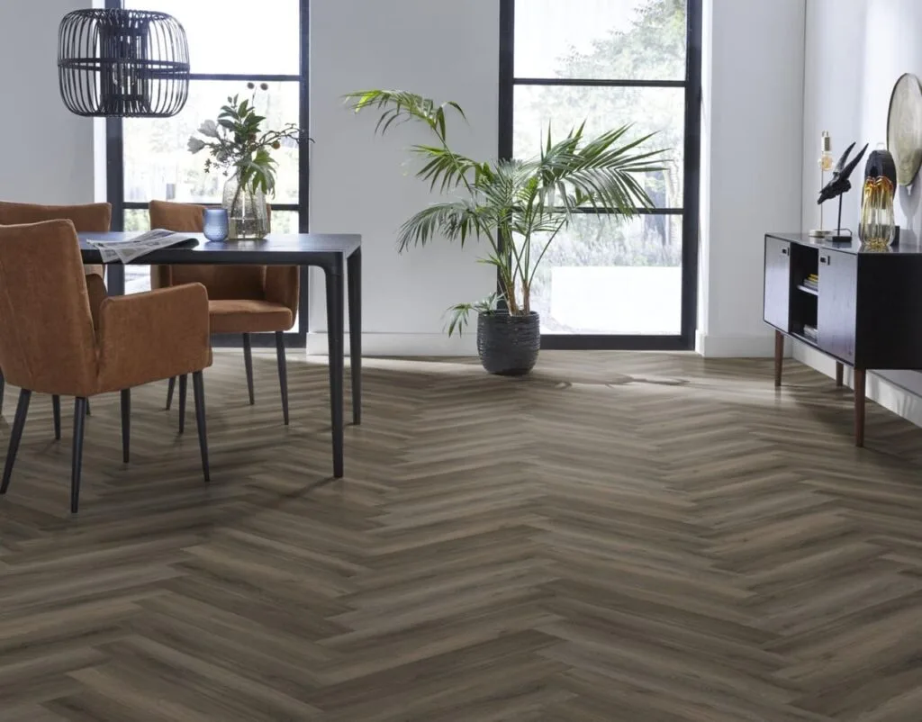Ambiant Spigato Avanto visgraat dryback dark grey PVC