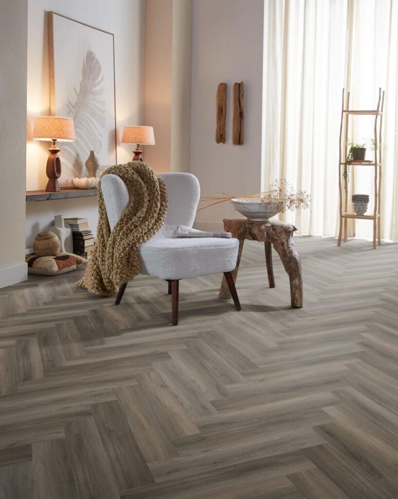 Ambiant Spigato Avanto visgraat dryback dark grey PVC