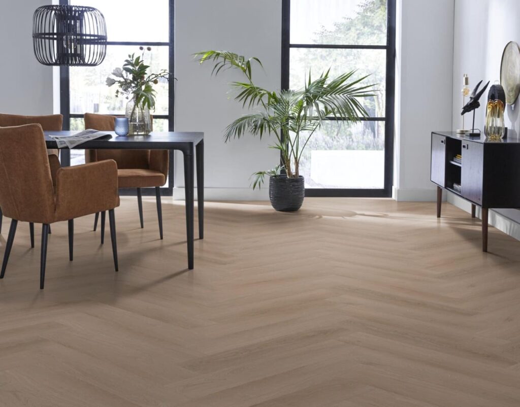 Ambiant Spigato Navaro visgraat dryback dark oak PVC