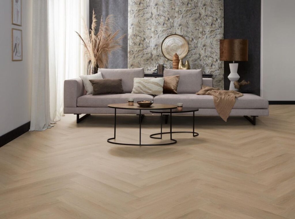 Ambiant Spigato Navaro visgraat dryback natural oak PVC