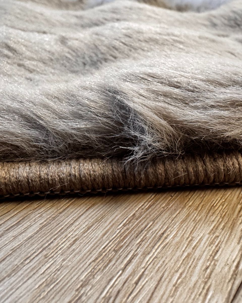 cloudy vloerkleed taupe