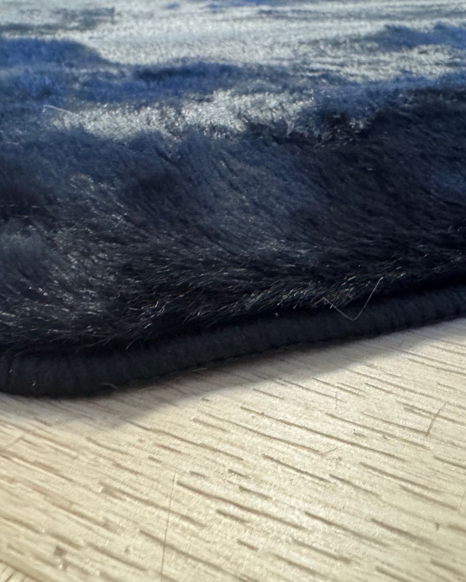 cozy bunny vloerkleed zwart
