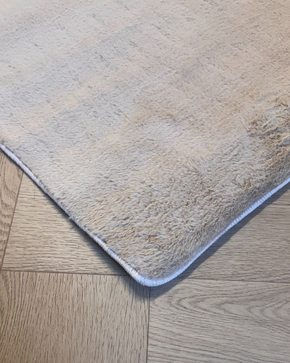 fluffy vloerkleed donker beige