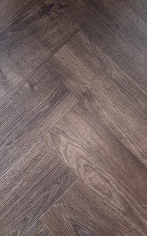 givefloors 20003 visgraat dark brown plak pvc