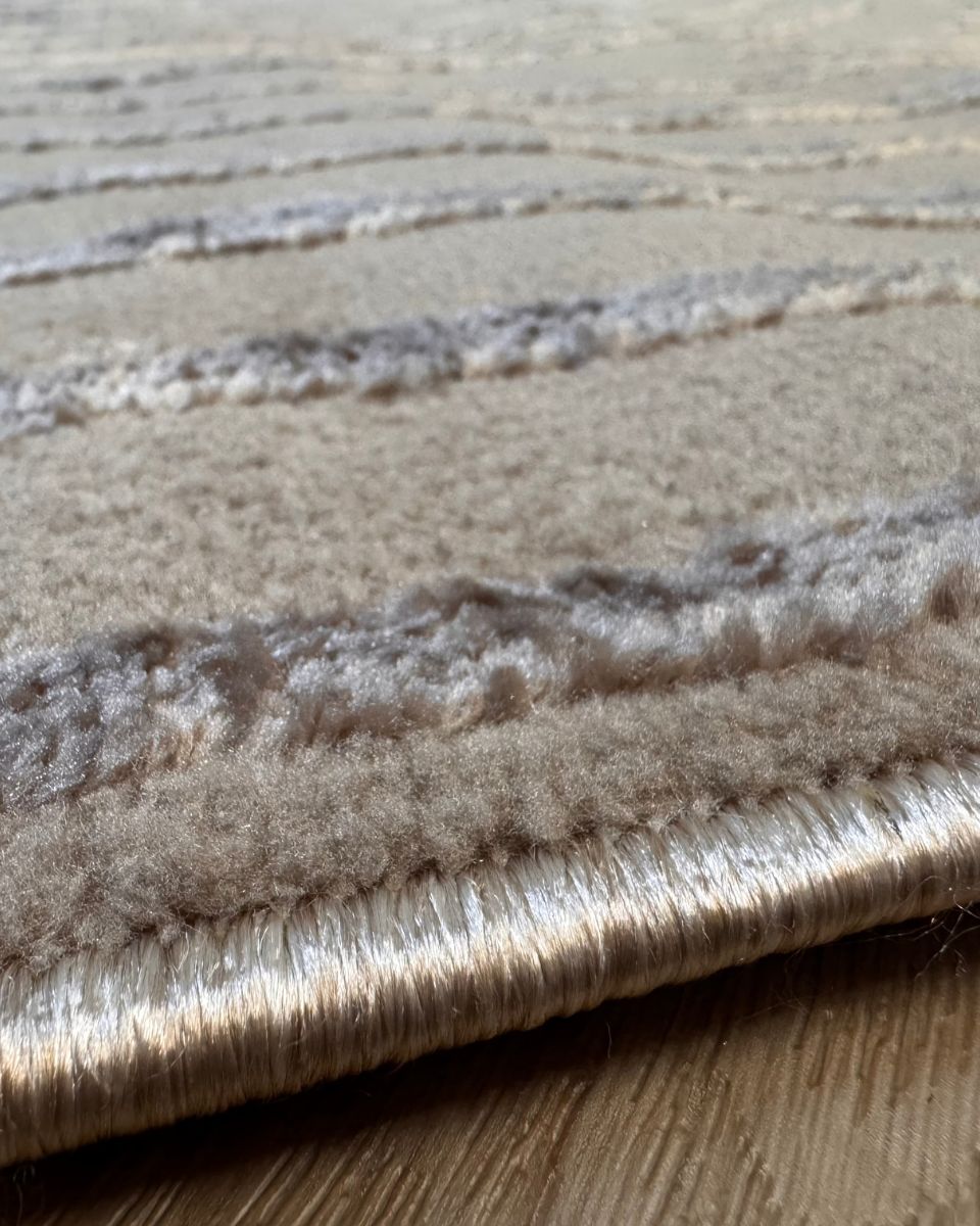 japandi shine vloerkleed donker beige