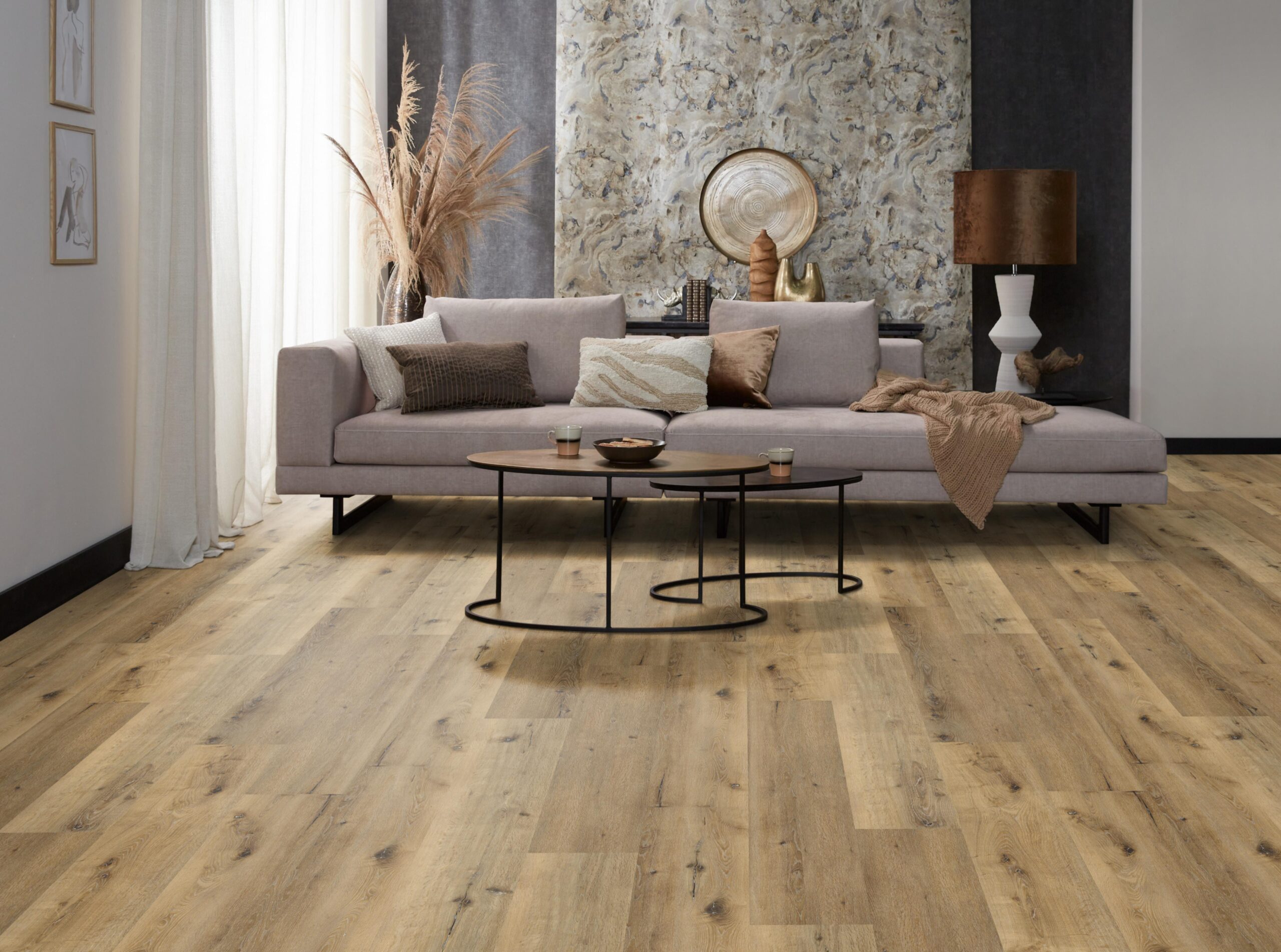 essenzo click src dark oak