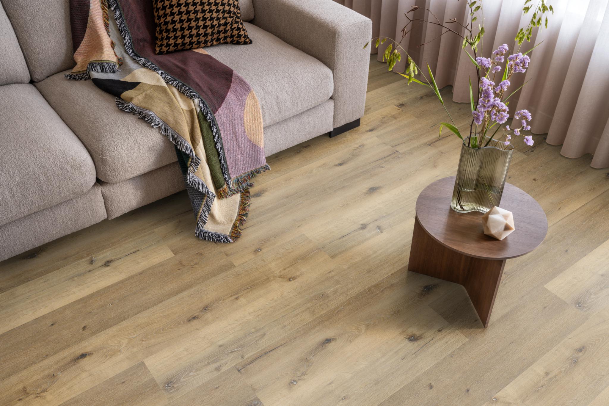 essenzo click src dark oak