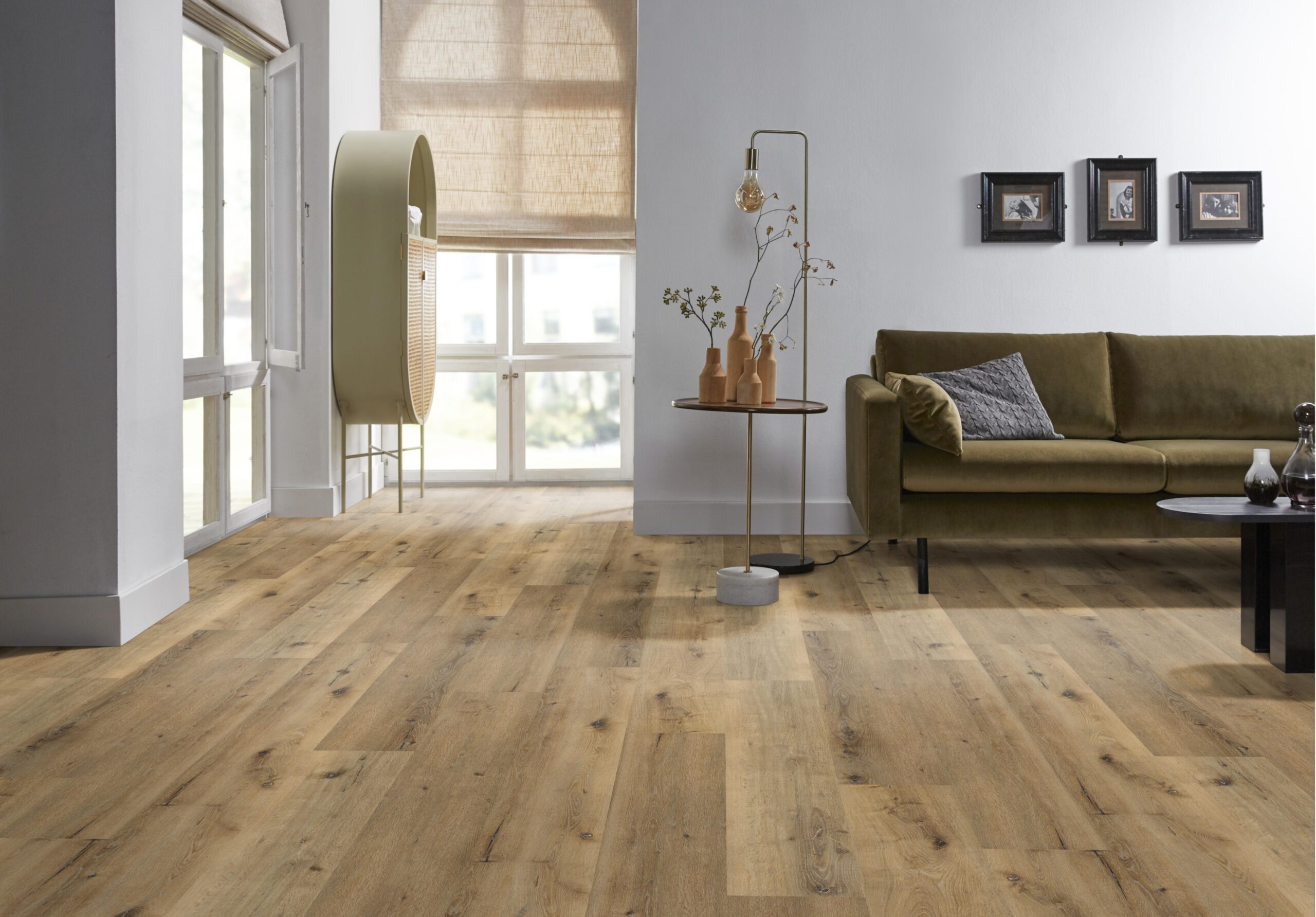 essenzo click src dark oak