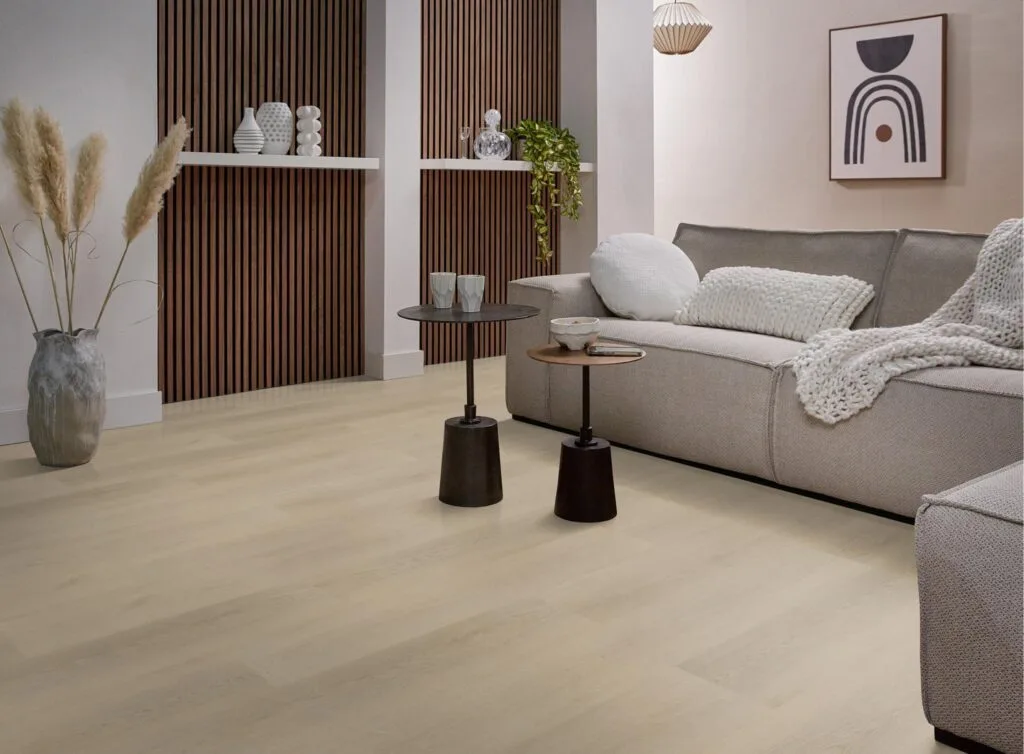 navaro click beige