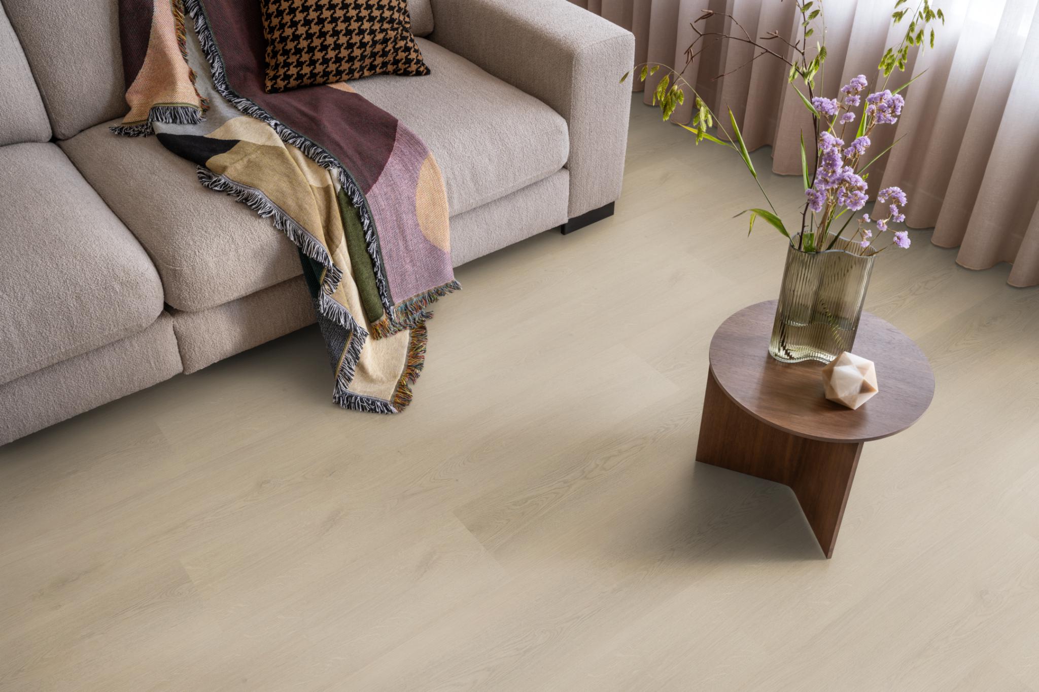 navaro click beige