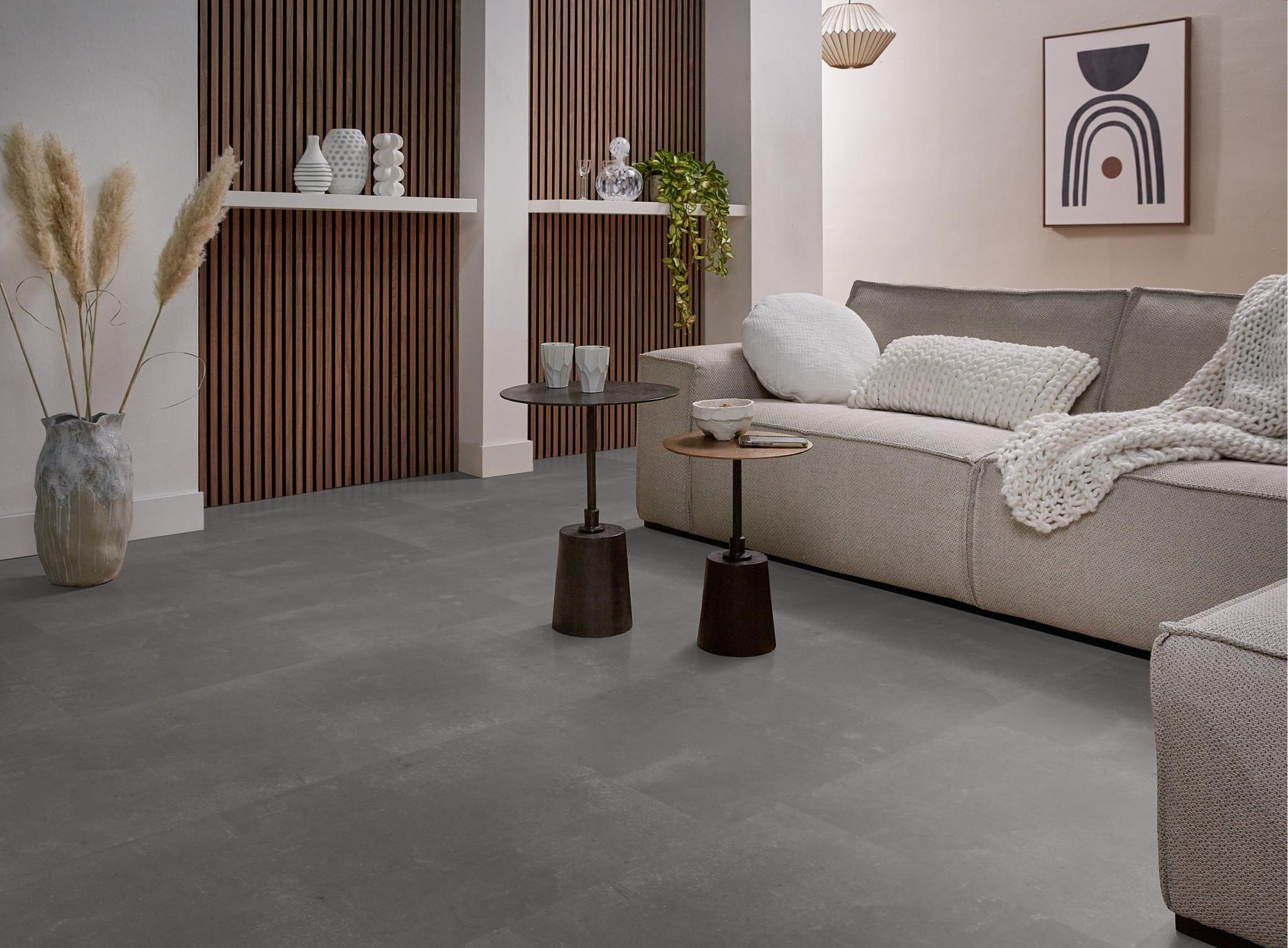 piero xl click src dark grey