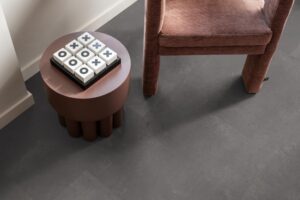 piero xl click src dark grey