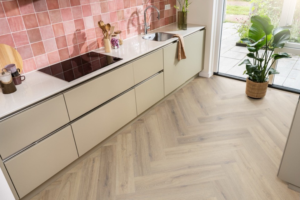 ambiant spigato xl valento visgraat dryback light brown pvc