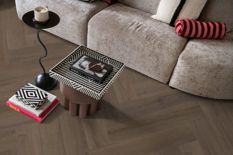 ambiant spigato xl valento visgraat dryback brown pvc