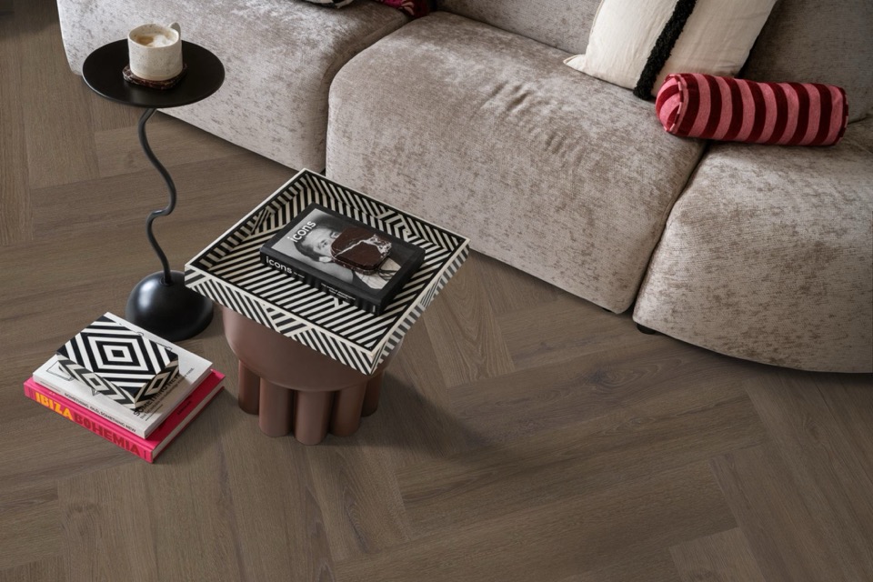 ambiant spigato xl valento visgraat dryback brown pvc