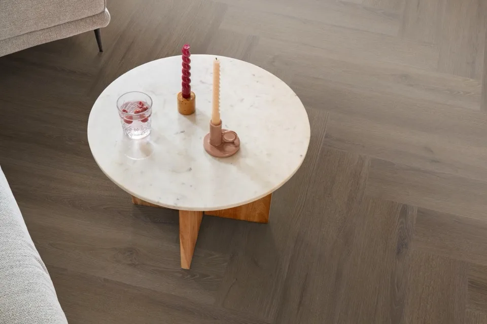 ambiant spigato xl valento visgraat dryback brown pvc