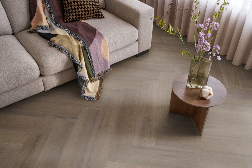 ambiant spigato xl valento visgraat dryback brown pvc