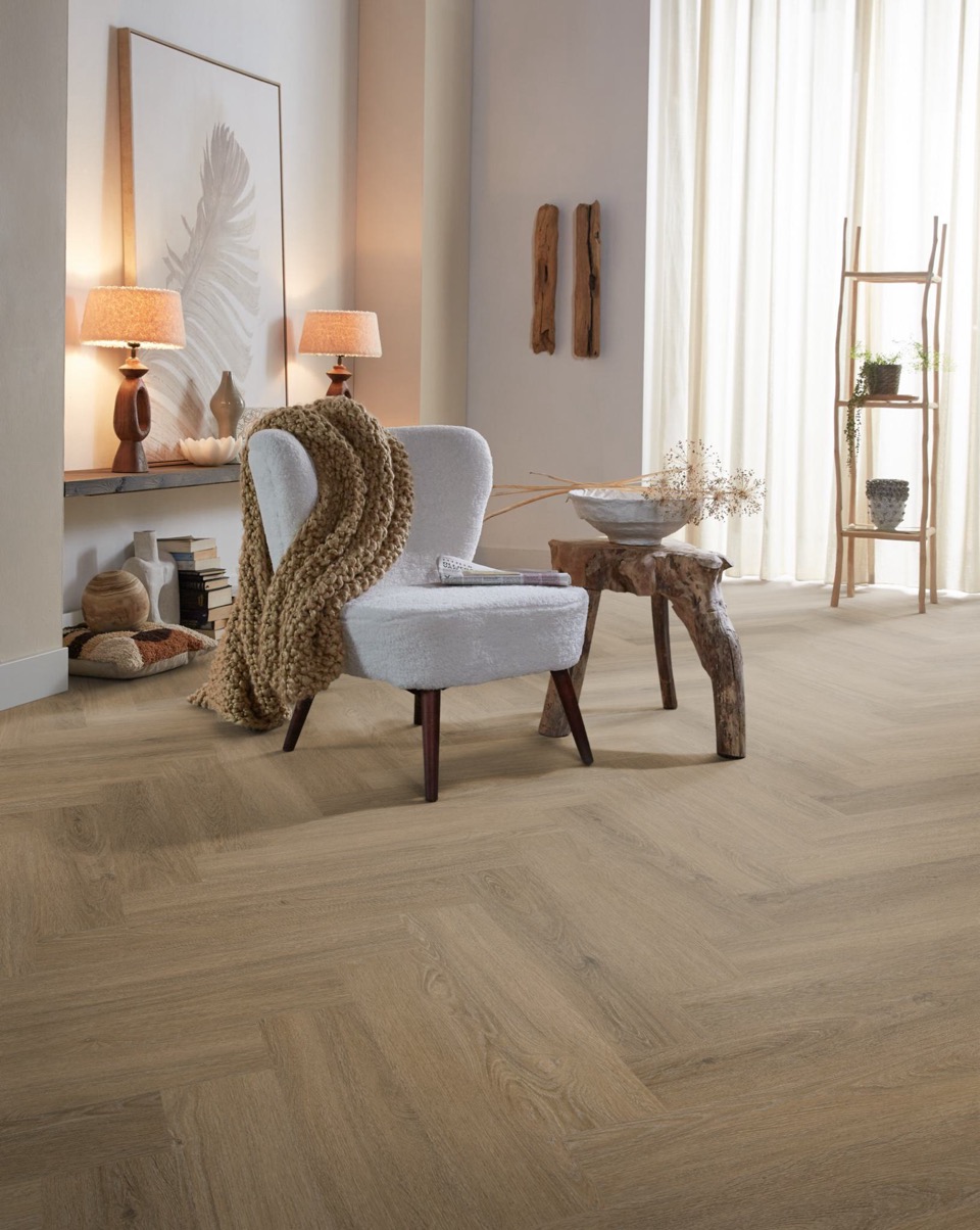 ambiant spigato viranto visgraat dryback light brown pvc