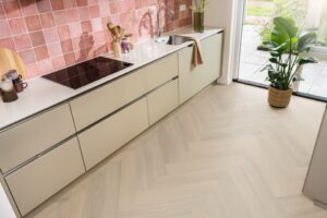 ambiant spigato viranto visgraat click src warm beige pvc