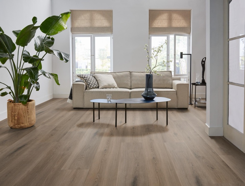 amibant laminaat ingelstad eiken warm bruin