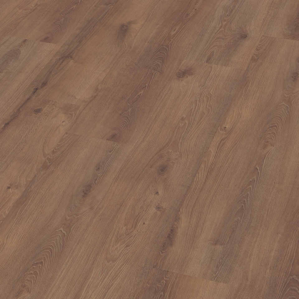 amibant laminaat ingelstad eiken middenbruin