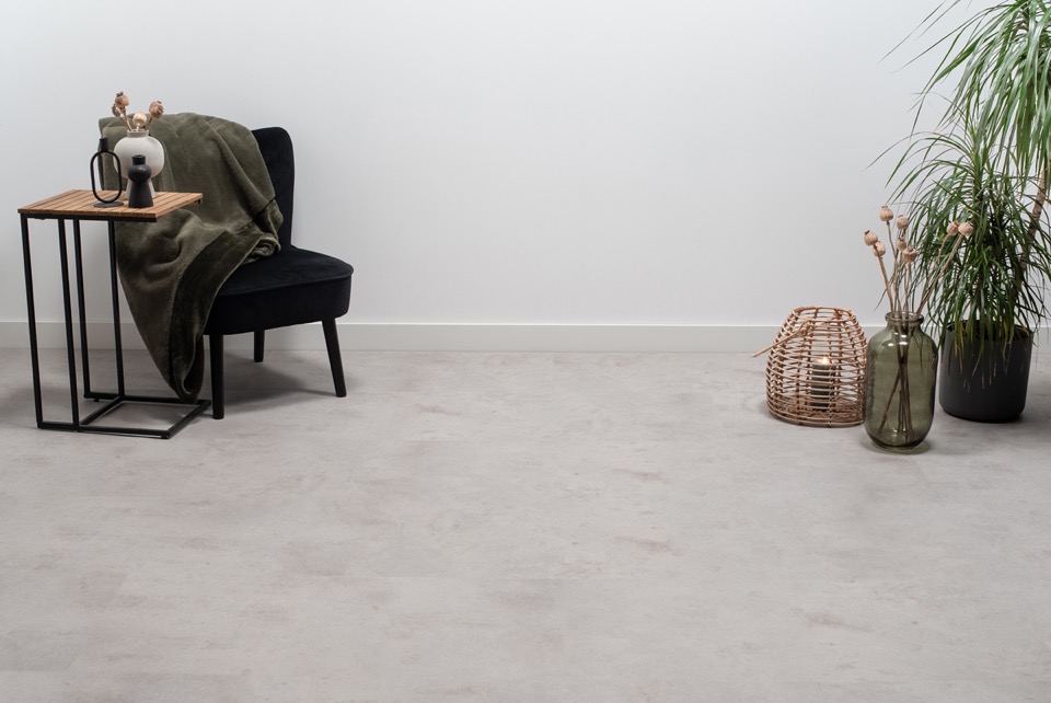 floer tegel click pvc betonlook lichtgrijs