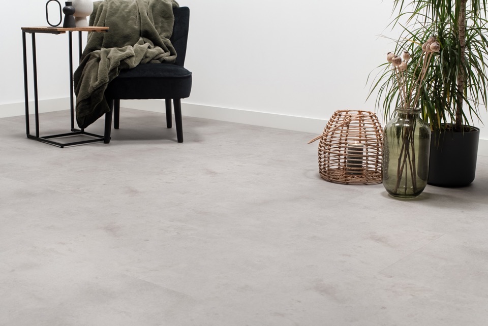 floer tegel click pvc betonlook lichtgrijs