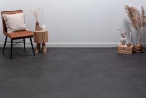 floer tegel click pvc betonlook zwart