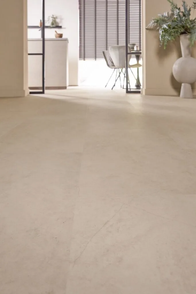floer tegel click pvc betonlook beige