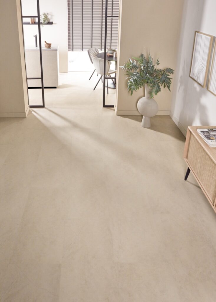 floer tegel click pvc betonlook beige