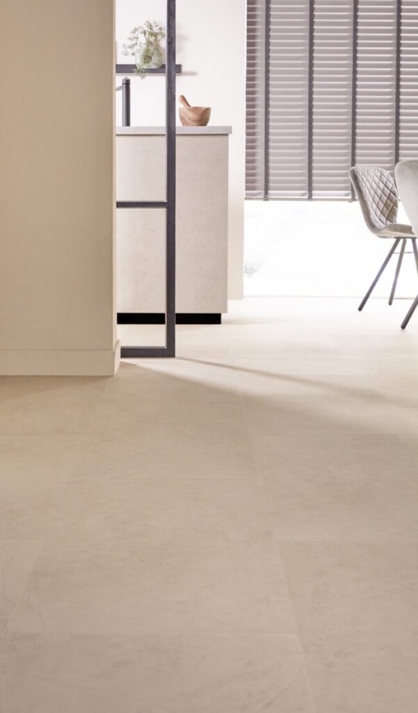 floer tegel click pvc betonlook beige