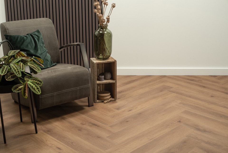 floer walvisgraat click pvc narwal nootbruin