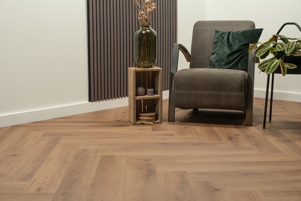 floer walvisgraat pvc narwal nootbruin flr 3523